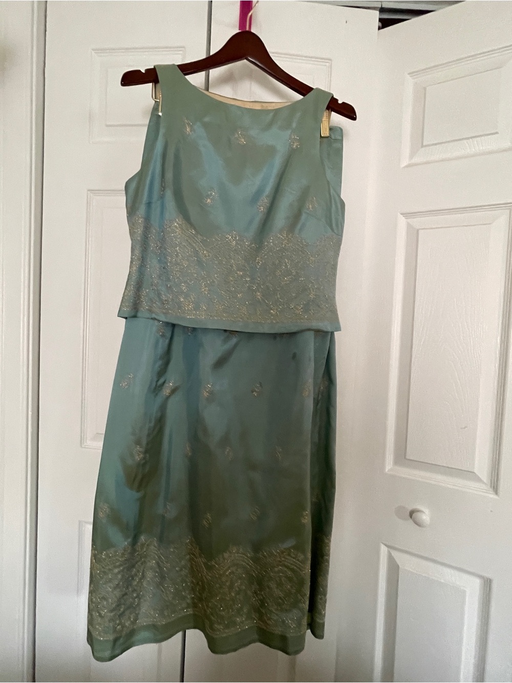 J.R. Nites Vintage 2 Piece Midi Dress Set Seafoam Green Embroidered Satin/Petite